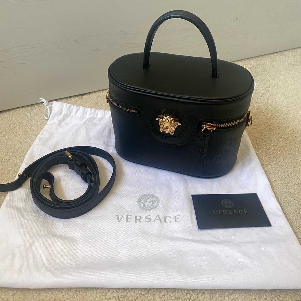 **BRAND NEW VERSACE BAG** - Picture 4 of 15